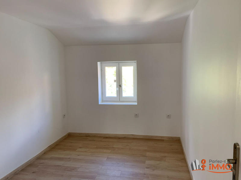 Appartement - 64 m² - 4 pièces