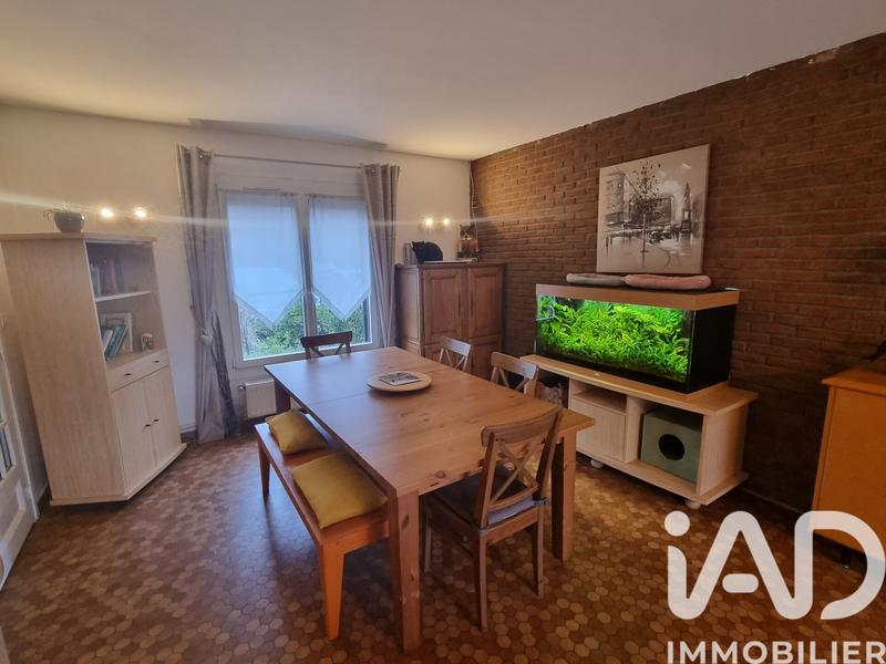 Maison - 94 m² - 5 pièces