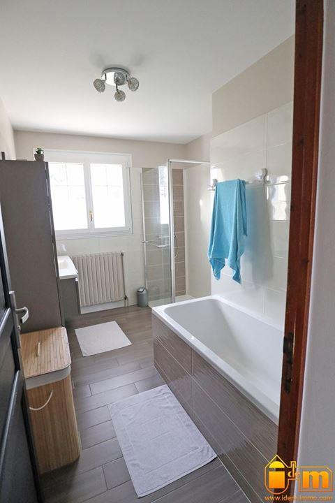 Pavillon - 139 m² - 6 pièces