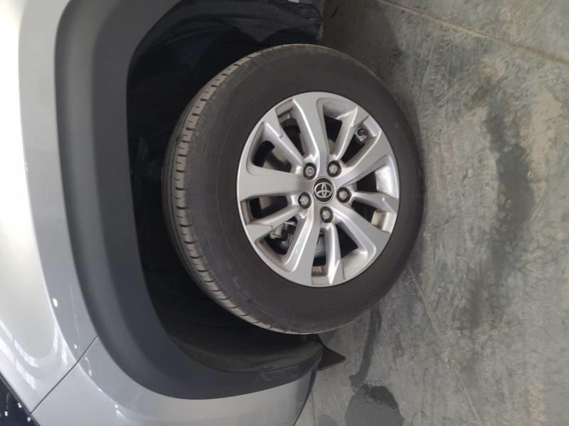 Toyota Yaris Cross Hybride 116h 2wd Dynamic Business + Programme Beyond Zero Academy