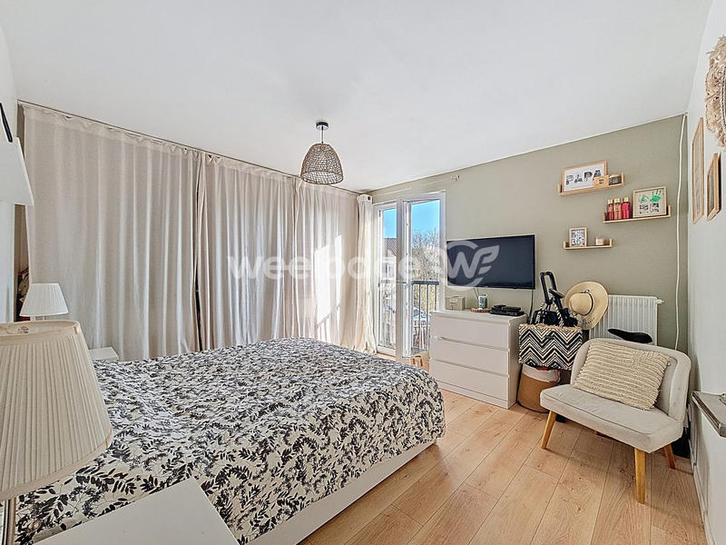 Maison - 91 m² - 5 pièces