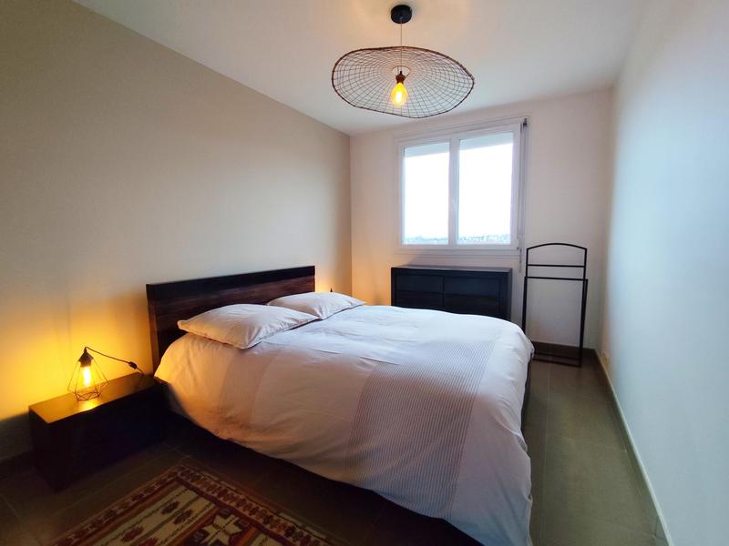 Appartement - 75 m² - 3 pièces