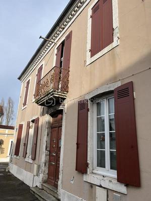 Immeuble - 309 m² - 16 pièces