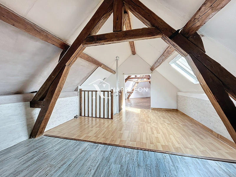 Maison - 177 m² - 6 pièces