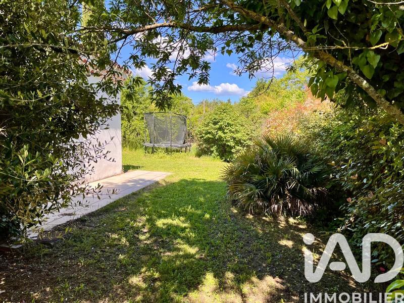 Maison - 180 m² - 7 pièces