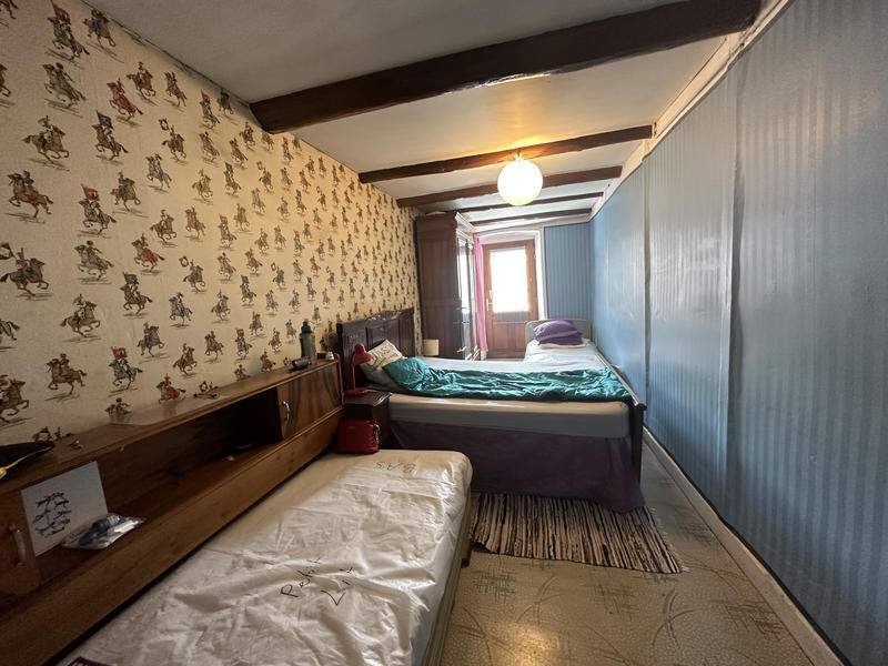 Maison de village - 85 m² - 3 pièces