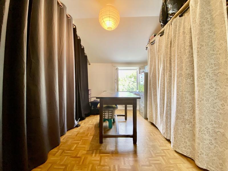 Maison - 279 m² - 9 pièces