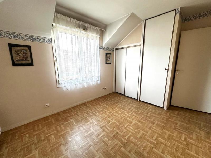 Appartement - 84 m² - 4 pièces