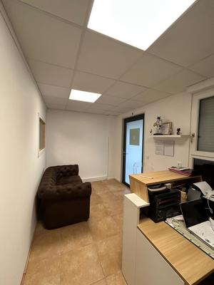 Local commercial - 50 m² - 1 pièce