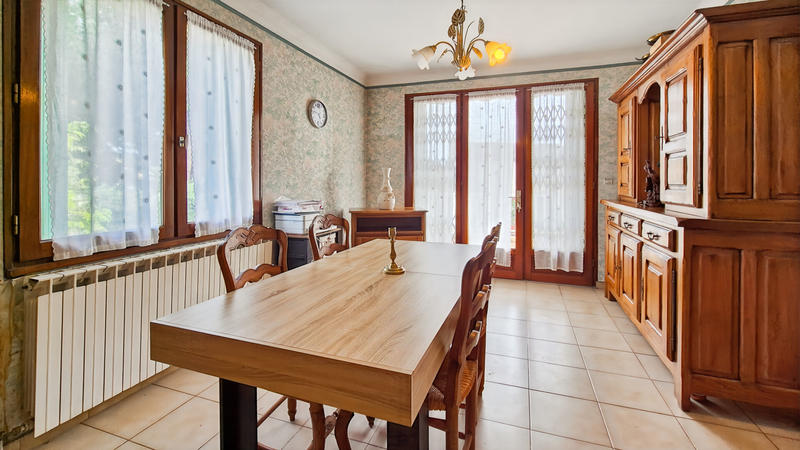 Maison - 183 m² - 5 pièces