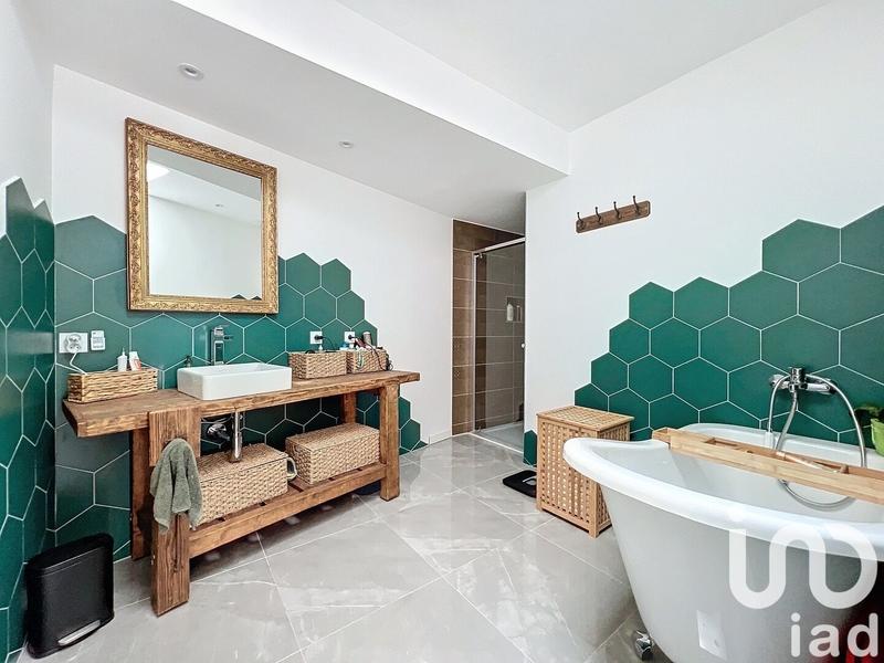 Maison - 120 m² - 4 pièces