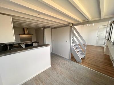 Appartement - 94 m² - 5 pièces