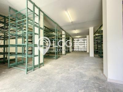 Entrepôt - 286 m²