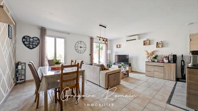 Maison - 85 m² - 4 pièces