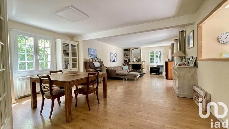 Maison - 173 m² - 8 pièces