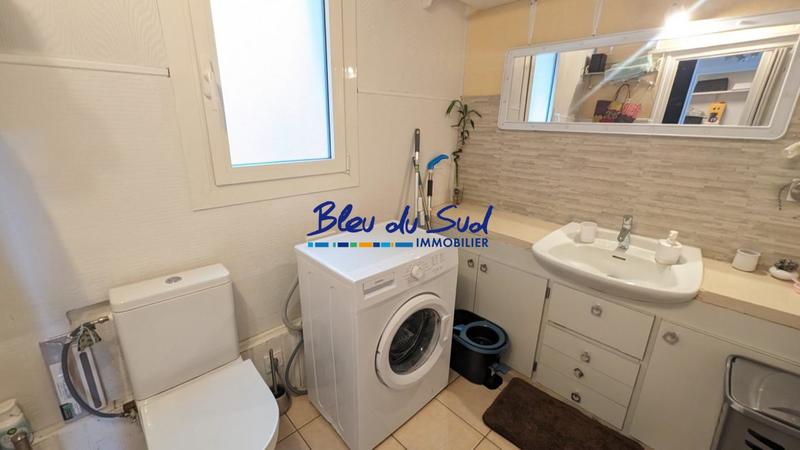 Studio - 25 m² - 1 pièce