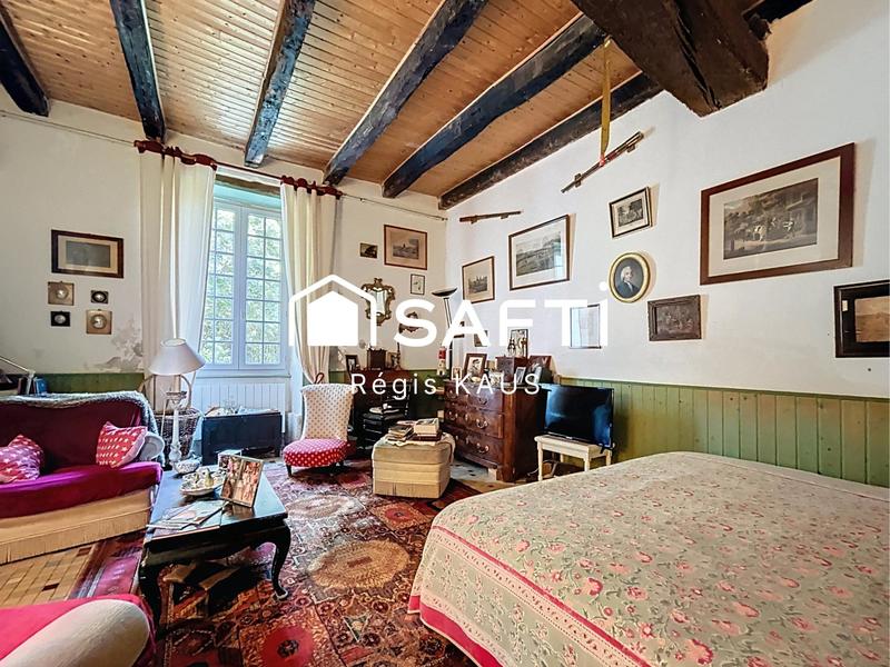 Maison de maîtres - 530 m² - 14 pièces