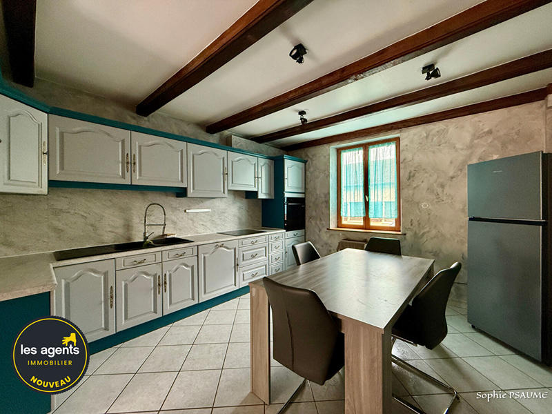 Maison - 190 m² - 8 pièces