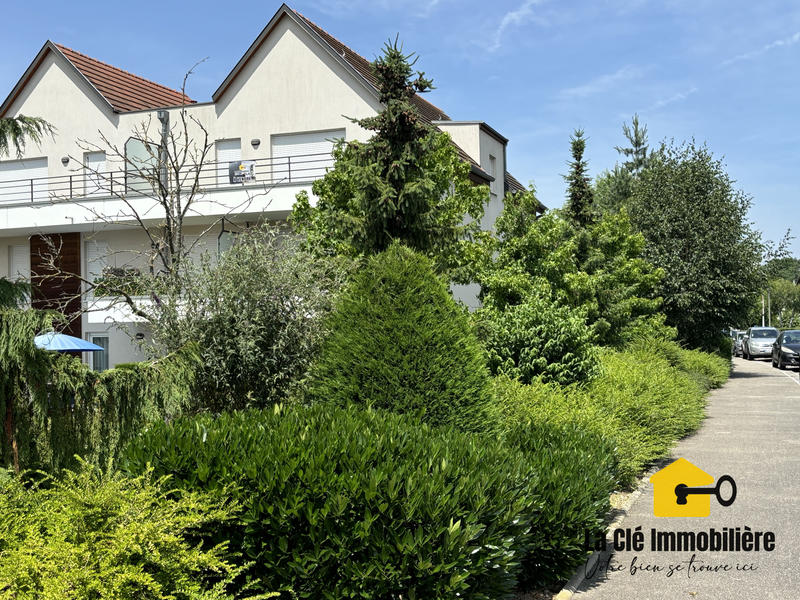 Appartement - 93 m² - 5 pièces