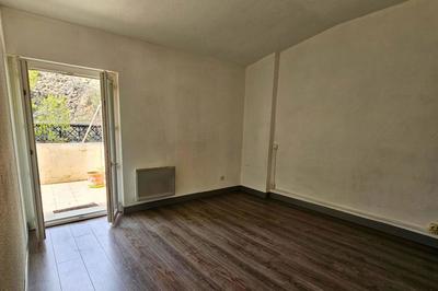 Appartement - 309 m² - 14 pièces