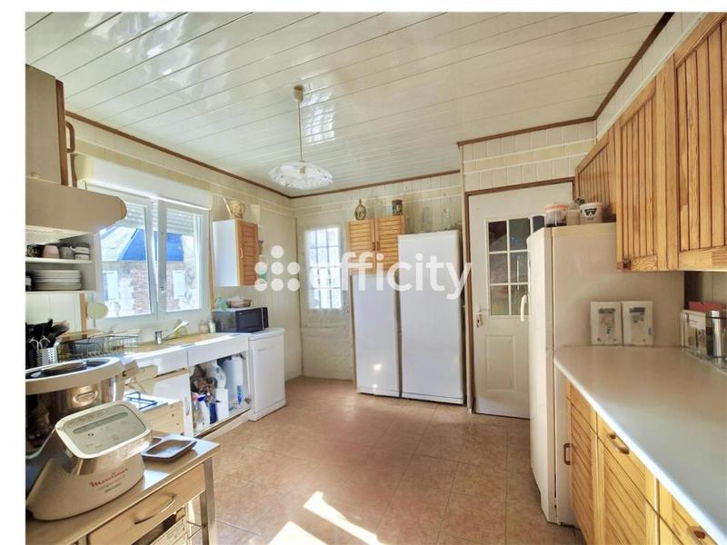 Immeuble - 260 m² - 8 pièces