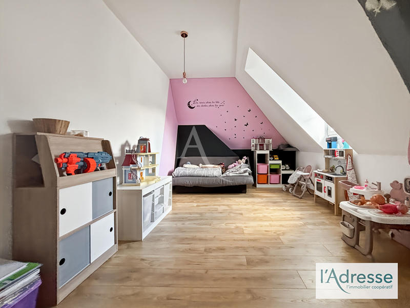 Maison - 189 m² - 8 pièces