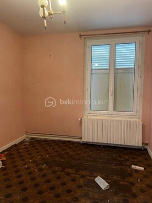 Maison ancienne - 120 m² - 9 pièces