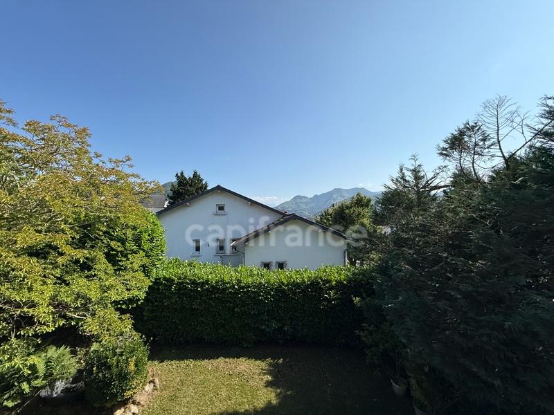 Maison - 167 m² - 7 pièces