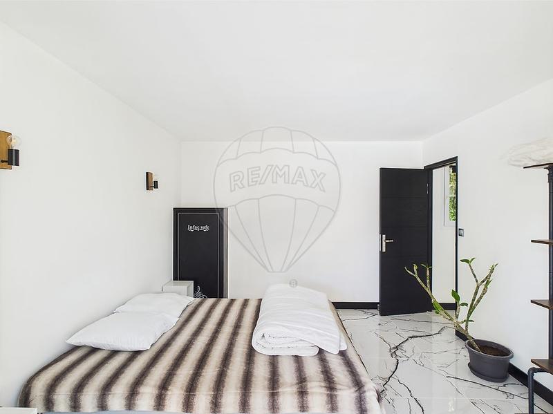 Maison - 172 m² - 5 pièces