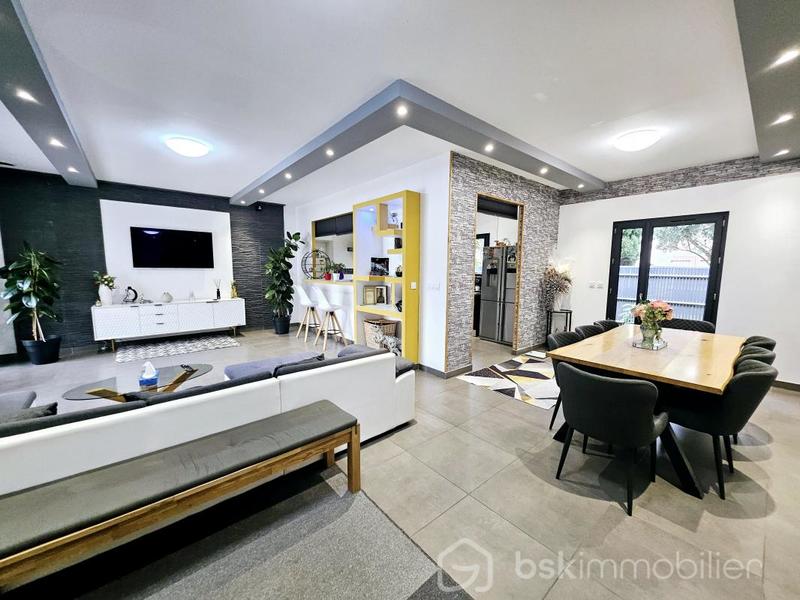 Maison - 128 m² - 4 pièces