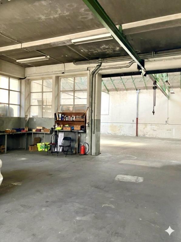 Local commercial - 402 m²