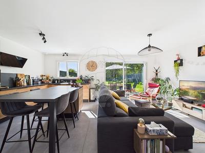 Maison - 100 m² - 4 pièces