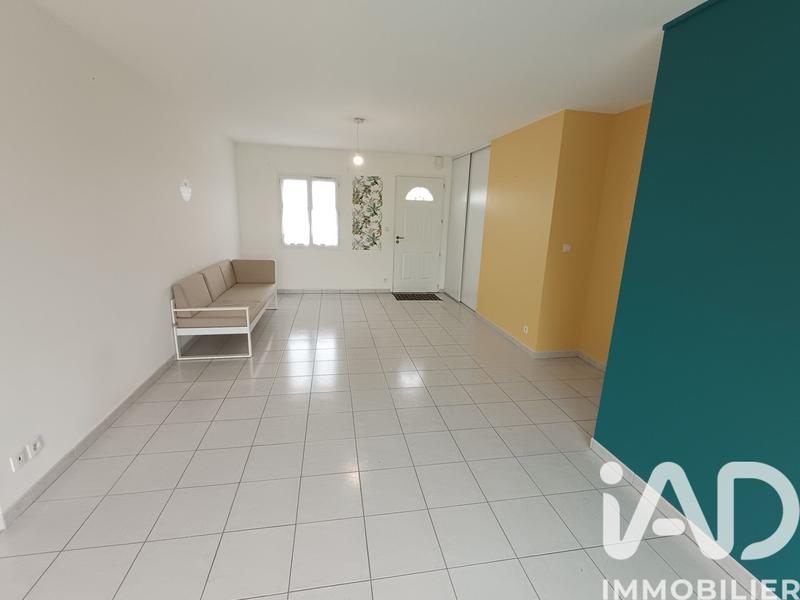 Maison - 94 m² - 5 pièces