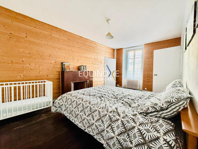 Maison - 161 m² - 7 pièces