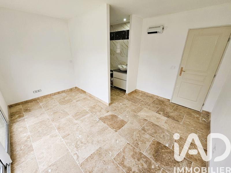 Maison - 137 m² - 5 pièces