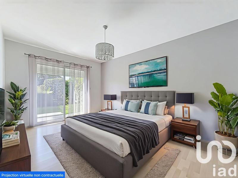 Maison - 204 m² - 7 pièces