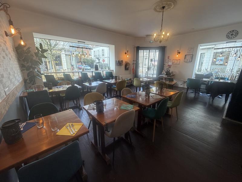 Fonds de commerce - Local commercial - 75 m²