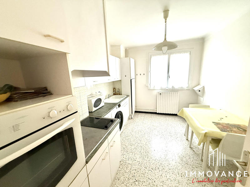 Appartement - 71 m² - 2 pièces