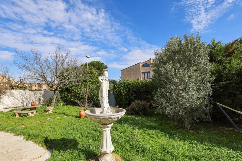 Maison traditionnelle - 129 m² - 4 pièces