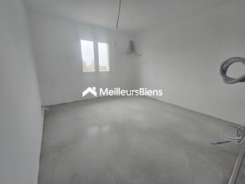 Maison - 100 m² - 6 pièces