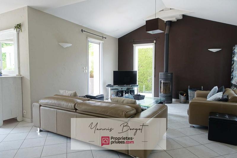 Maison - 152 m² - 7 pièces