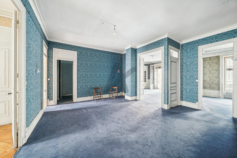 Appartement - 161 m² - 5 pièces