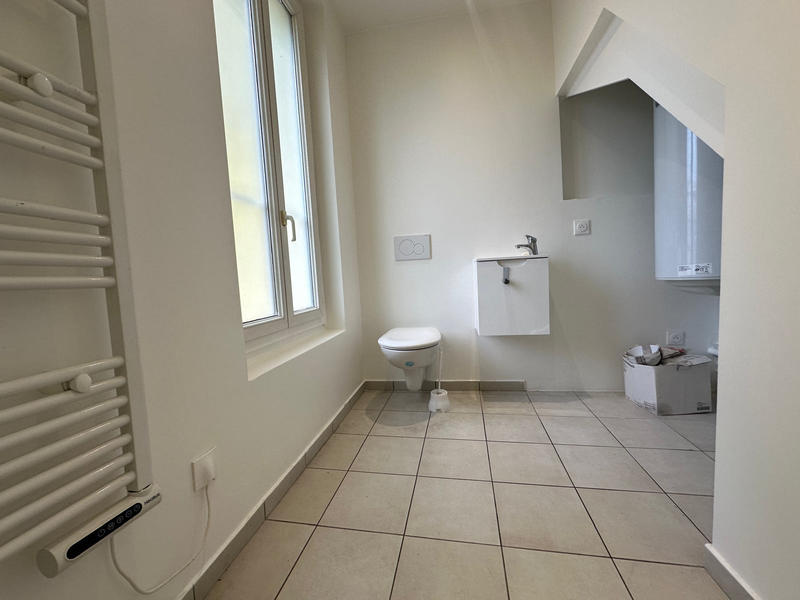 Immeuble - 99 m² - 5 pièces