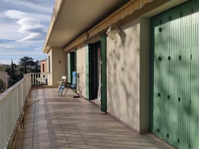 Maison - 180 m² - 5 pièces