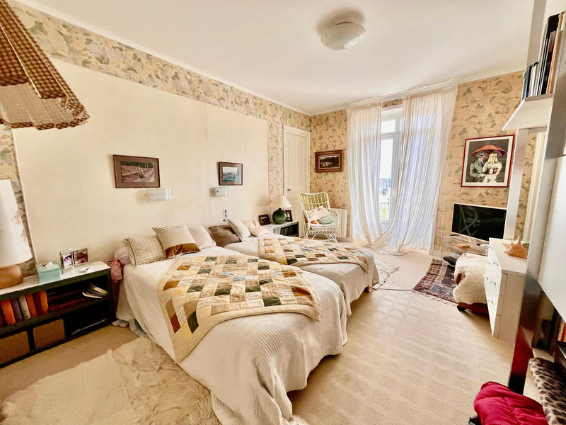 Appartement - 139 m² - 5 pièces