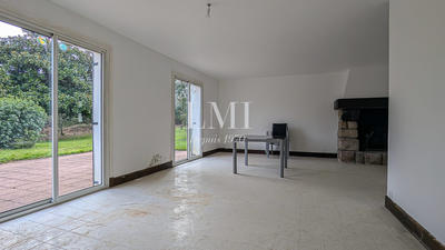 Maison traditionnelle - 150 m² - 7 pièces