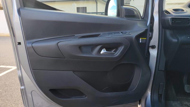 Peugeot Partner Vu III 1.5 BlueHDi 130 Xtrek - Entretien constructeur