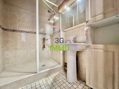 Appartement - 81 m² - 4 pièces