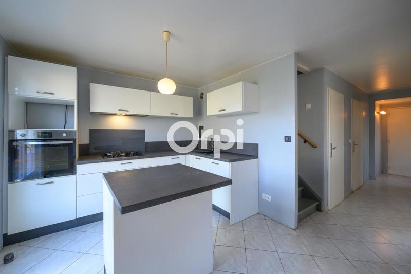 Maison - 98 m² - 4 pièces