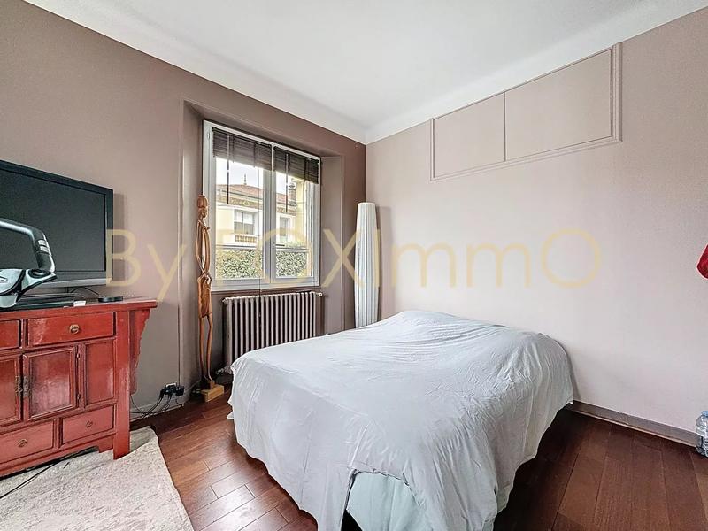 Appartement - 157 m² - 5 pièces